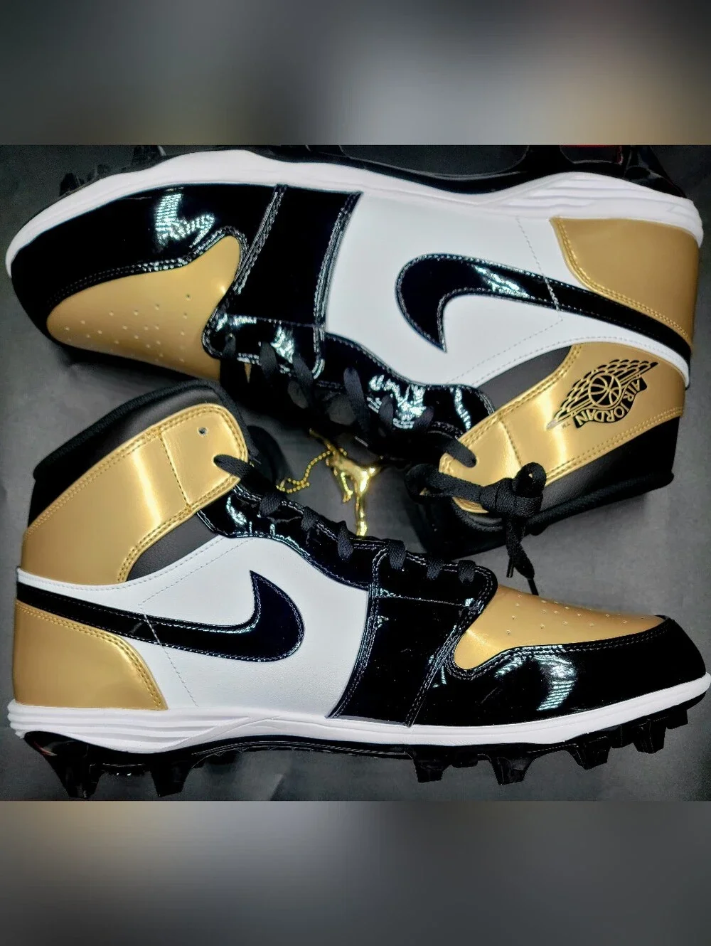 Air Jordan 1 Mid TD *Gold Toe* Football Cleats Sz 17 Men NIB